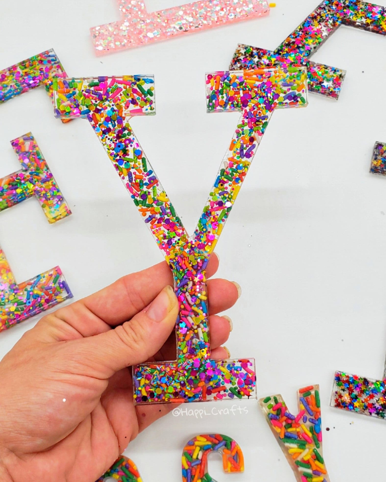 Holographic Glitter Letters – Happi Crafts